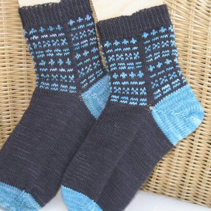 One plus One Socks - knitting pattern