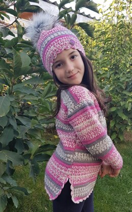 Sweater with hat