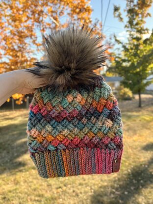 Diagonal Weave Slouch