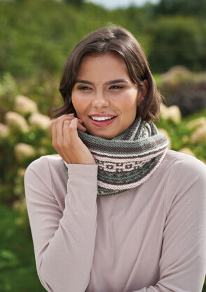 Kyle Cowl in Rowan Island Blend - ROWEB-03662 - Downloadable PDF