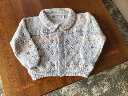 Cardigan with collar for a June baby
