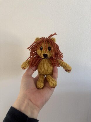 Little Lion Plushie