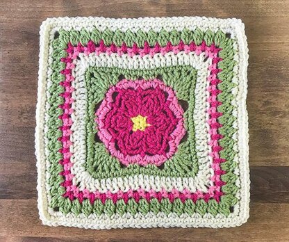 Dahlia Bloom Afghan Square