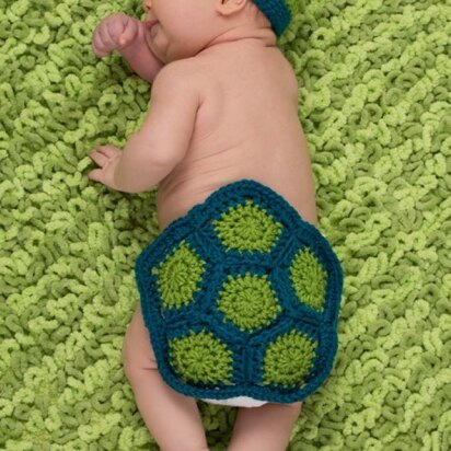 Turtle Newborn Photo Prop in Red Heart Soft Solids - LW4327