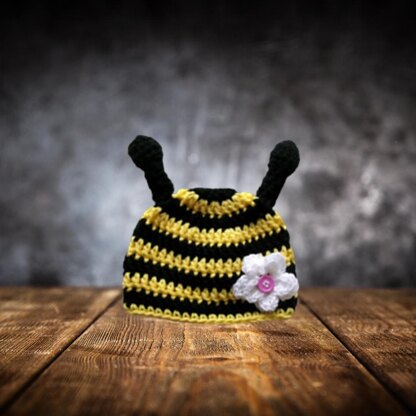 Crochet Baby Bee Outfit