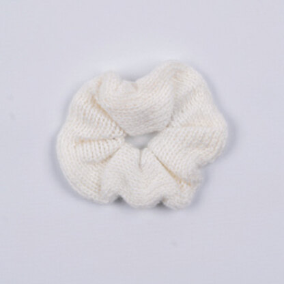 Scrunchies in Deramores Studio DK - Downloadable PDF