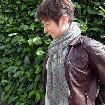Leaf and Lace Scarf