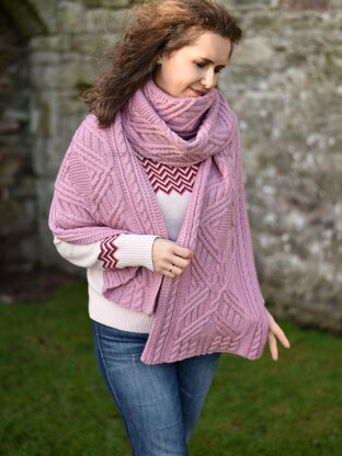 Castle Cable Scarf