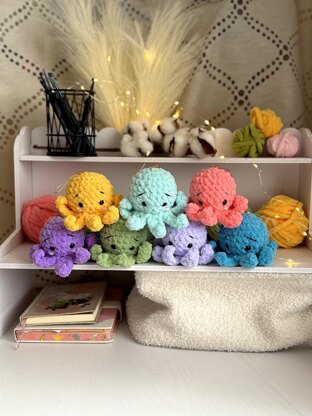 Small no sew plush octopus