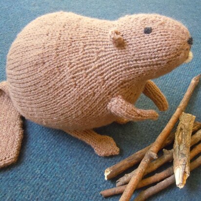 Liam's Beaver - knitting pattern