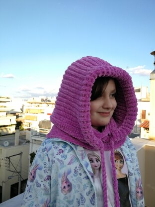 Crochet hood "Fluffy"