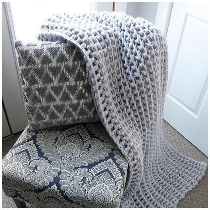 Bulky & Quick Merino Throw Crochet pattern by MJsOffTheHook | LoveCrafts