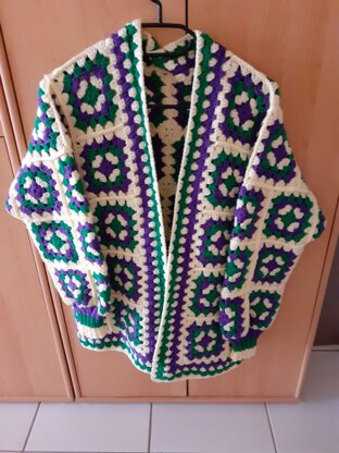 VESTE EN CARRE GRANNY