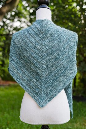 Textured Pyramids Shawl