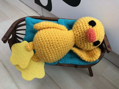 Duck with bite feet amigurumi