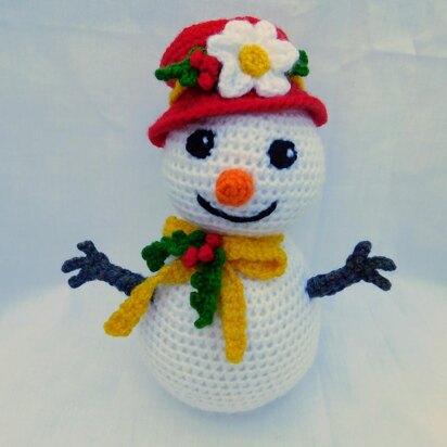 Lolo, the amigurumi Snowman