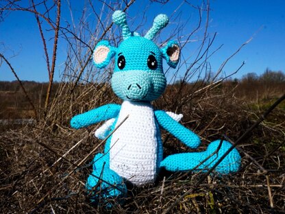 Crochet Pattern for the dragon Drachi