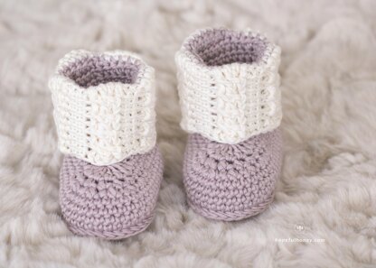 Apricity Cable Baby Booties