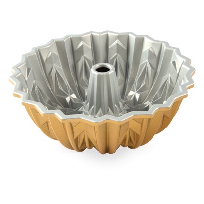 Nordic Ware Cut Crystal Bundt Pan