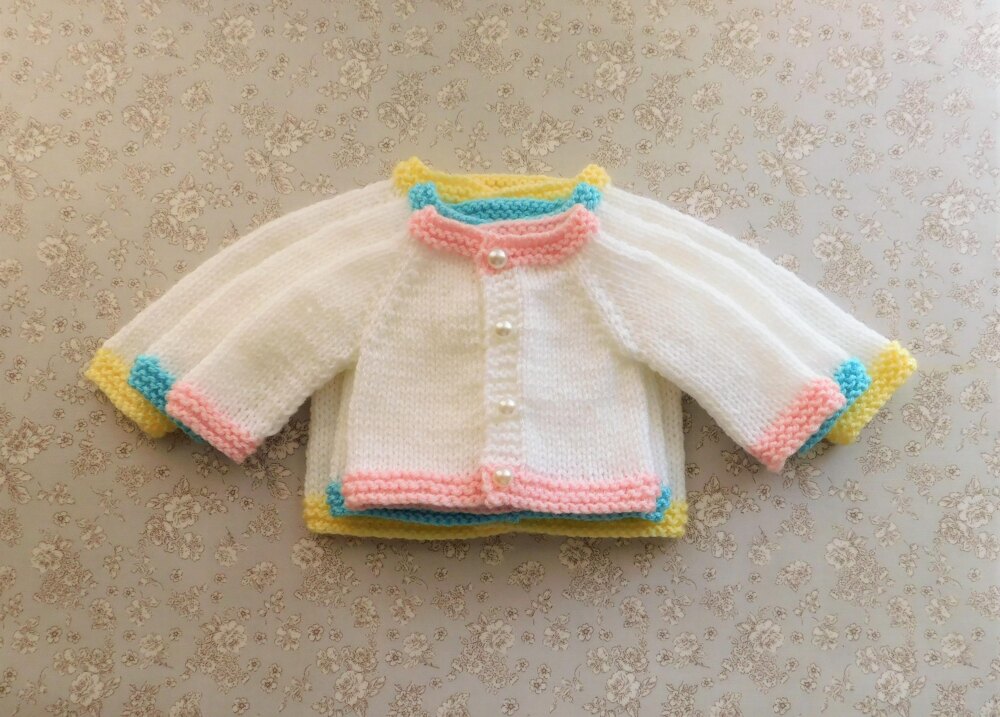 Marianna's lazy shop days baby cardigan