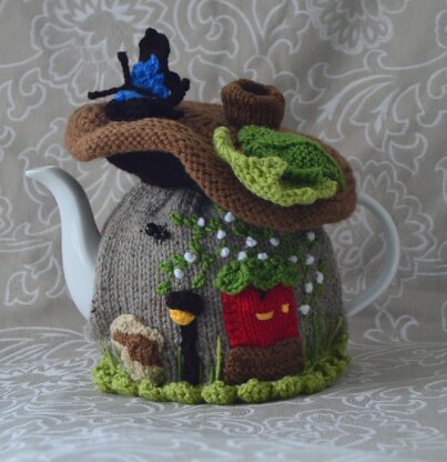 Faerie Brown Mushroom House Tea Cosy