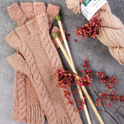 Yarn Vibes Aidan Fingerless Gloves PDF