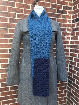 Peaks Scarf