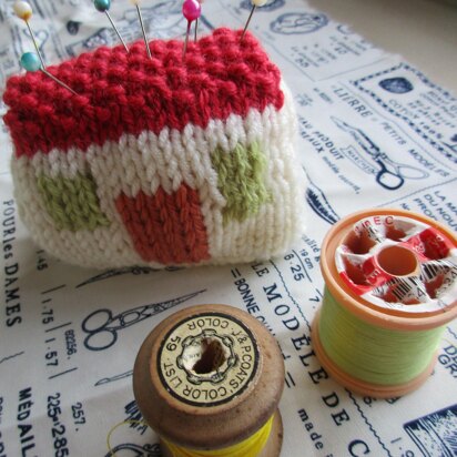 Little House Pin Cushion