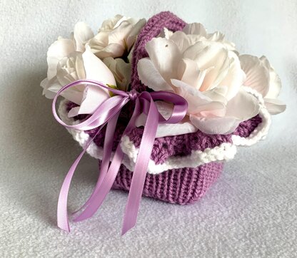 Easter Basket with Ruffled Edge