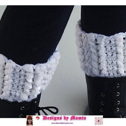 Crochet Braided Hearts Boot Cuffs Romantic Legwarmer Unique