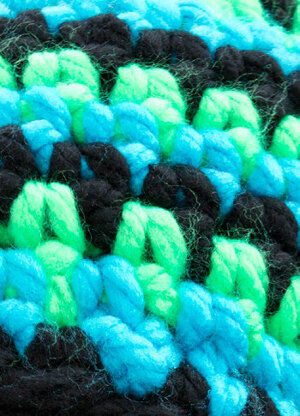 Stripe It Beanie in Red Heart Vivid Solids - LW3625 - Downloadable PDF.