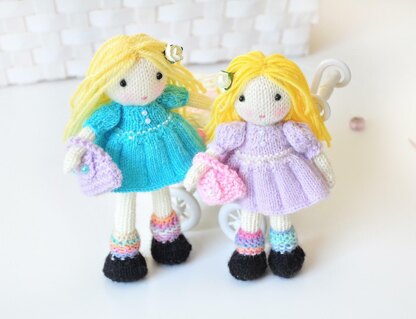 Molly and Dolly dolls