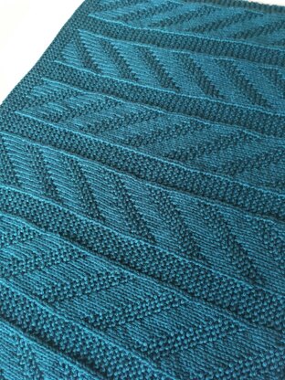 Zig Zag Split Blanket, Knitting Pattern