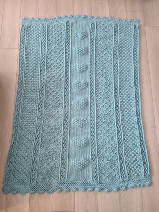 Aran Hearts Throw