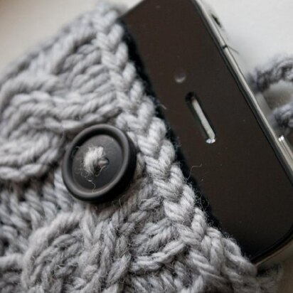 Kare Knits' Signature Cable Knit iPhone Case