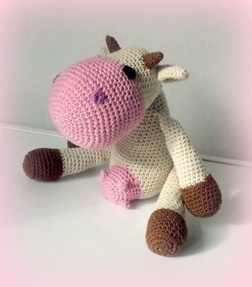 Crochet Cow Lisa