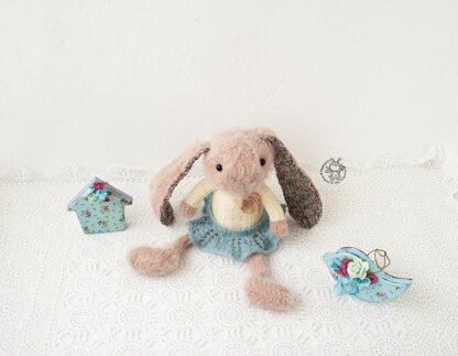 Pink cute Bunny knitted flat