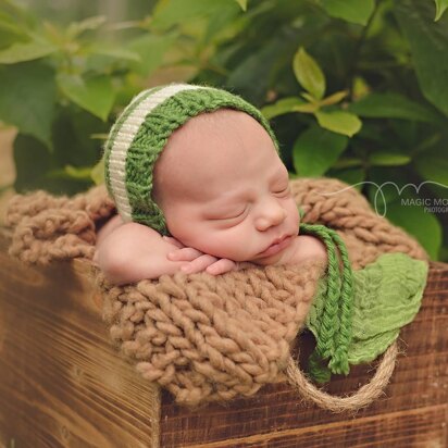 Striped Bonnet