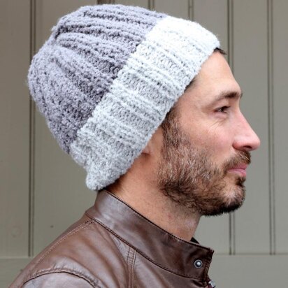 Two Tone Hat in Plymouth Yarn Arequipa Boucle - F804 - Downloadable PDF