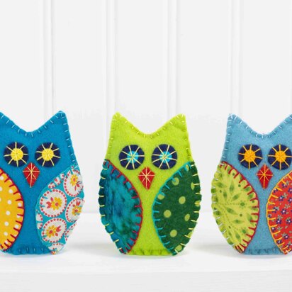 Patchwork Owls Felt Ornament