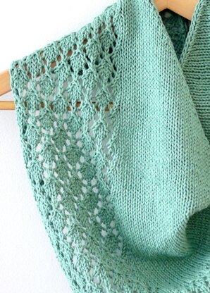 Sweet Pea Cowl