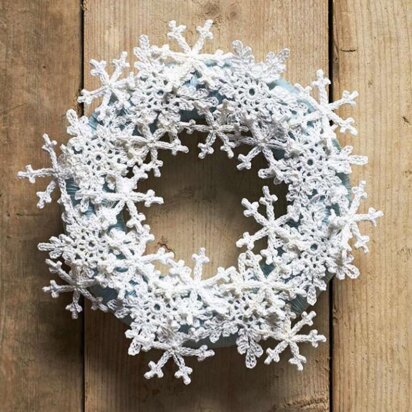 Crochet Snowflake Wreath