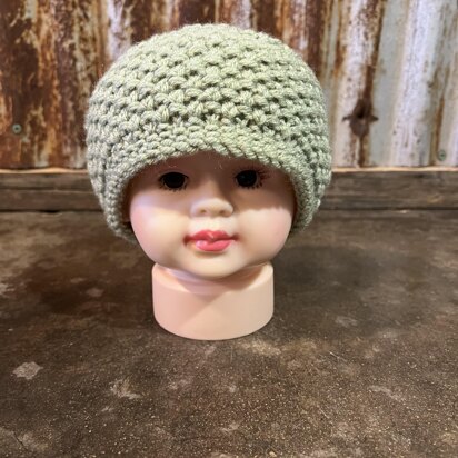 Eyelet Moss Baby Hat -- a loom knit pattern