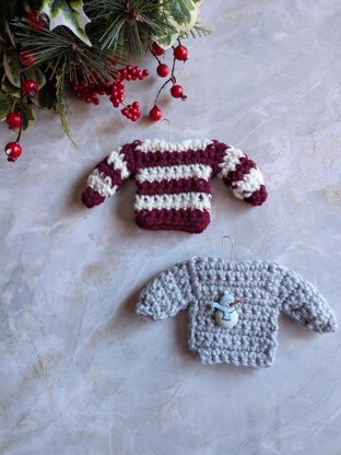 Mini sweater (jumper)