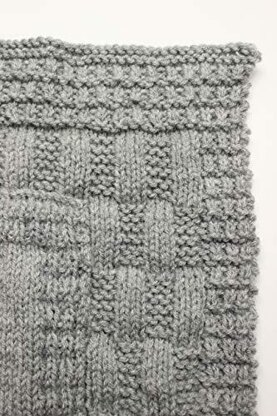 612- Snuggly Pocket Shawl Knitting Pattern-612