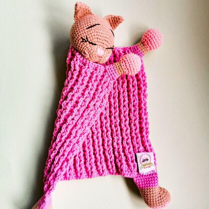 Cat Lovey