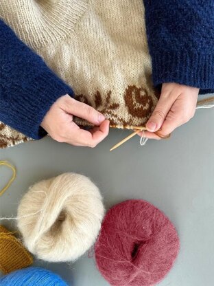 Rose Sweater Knitting Pattern