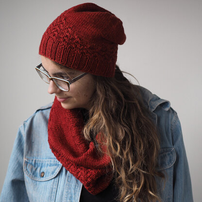 Bristol Ivy Titian Hat and Cowl PDF