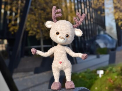 Little Reindeer Crochet Pattern, amigurumi toy PDF