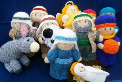 A Knitted Nativity